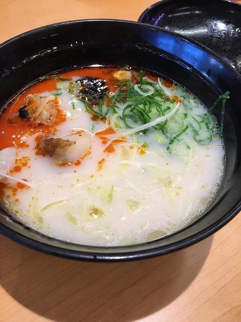 スシロー　ほたての黒ごま担々麺1