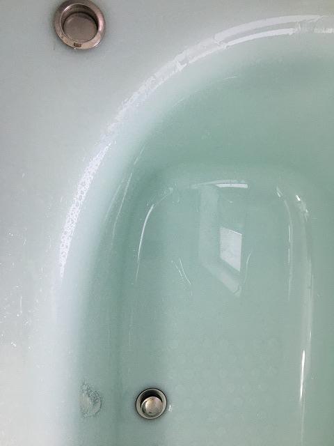 浴槽のポップアップ排水栓